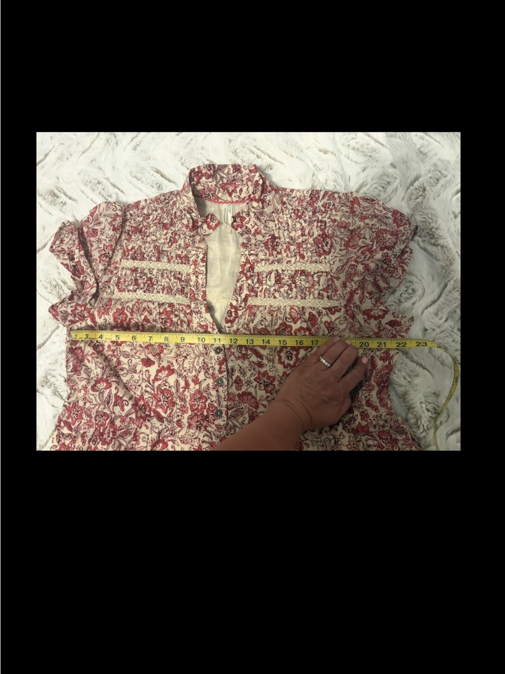 Anthropologie Cream and Pink Floral Short Sleeve Tunic w/pockets - Picture 7 of 7